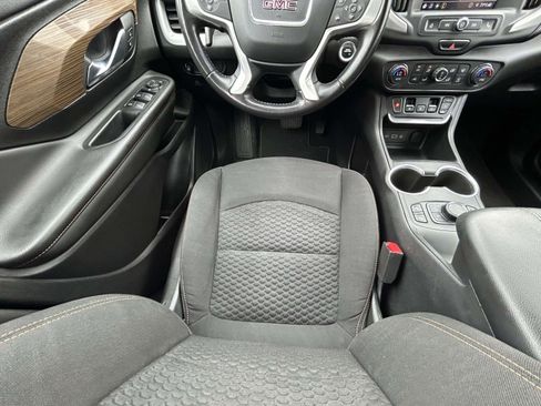 Used 2021 GMC Terrain SLE w/ Driver Convenience Package image 13