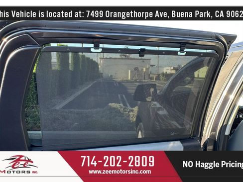 Used 2019 Toyota Sequoia Platinum w/ Carpet Mat Package (TMS) AWD/4WD image 61