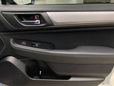 Used 2016 Subaru Legacy 2.5i Premium AWD/4WD image 26