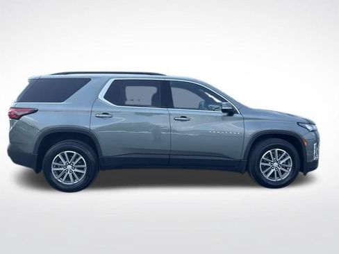 Used 2023 Chevrolet Traverse LT AWD/4WD image 17