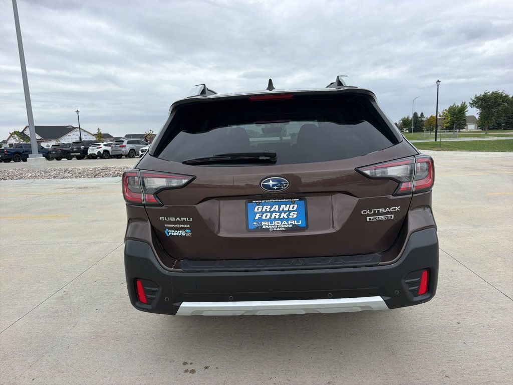 Used 2021 Subaru Outback Touring AWD/4WD image 6