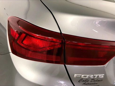 Certified 2024 Kia Forte LXS image 27