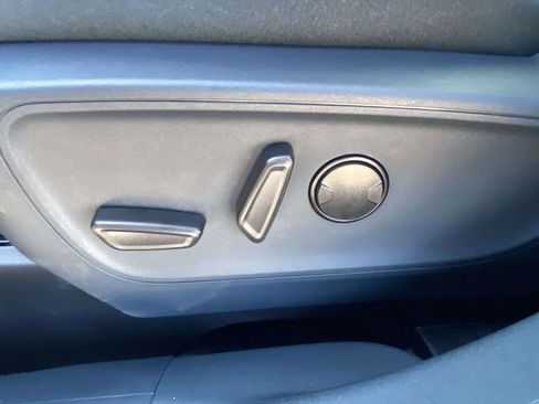 New 2025 Ford Maverick XLT w/ XLT Luxury Package image 15