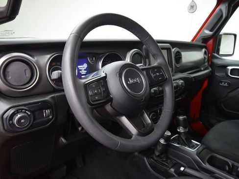 Used 2023 Jeep Wrangler Unlimited Sport image 15