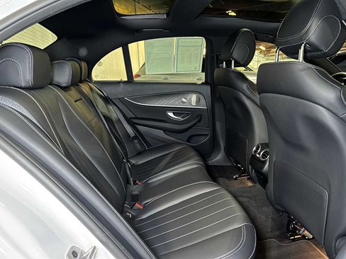 Used 2023 Mercedes-Benz E 350 4MATIC Sedan image 13