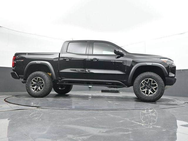 New 2026 Chevrolet Colorado ZR2 w/ Technology Package AWD/4WD image 45