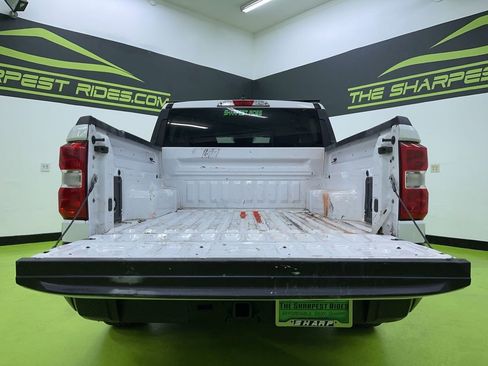 Used 2023 Ford Maverick XL image 9