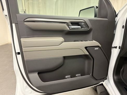 New 2026 Chevrolet Silverado 1500 ZR2 image 26