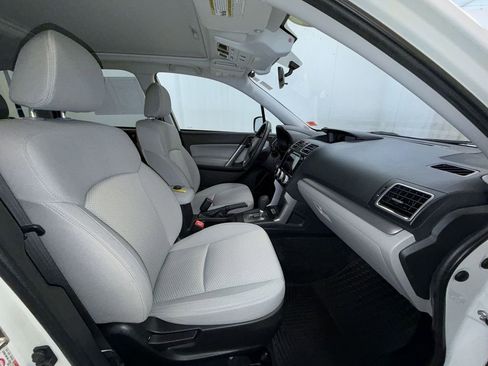 Used 2018 Subaru Forester 2.5i Premium image 13