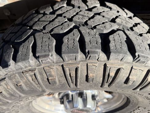 Used 2004 GMC Sierra 2500 SLE w/ Heavy-Duty Power Package image 18