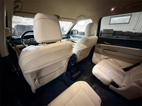 Used 2021 Jeep Grand Cherokee L Limited w/ Trailer Tow Package image 9