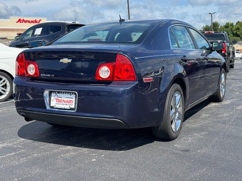 Used 2010 Chevrolet Malibu LT w/ Power Convenience Package FWD image 3