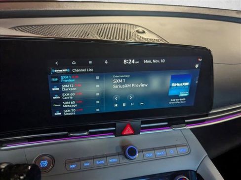 Certified 2025 Hyundai Elantra Limited image 15