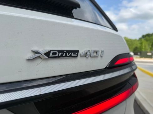 Used 2024 BMW X7 xDrive40i AWD/4WD image 16