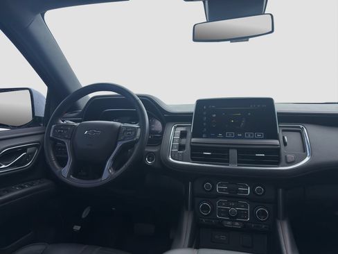 Used 2023 Chevrolet Suburban RST w/ Sport Performance Package AWD/4WD image 28