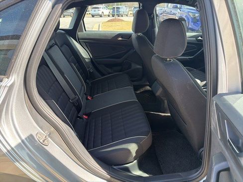 Used 2024 Volkswagen Jetta Sport image 21