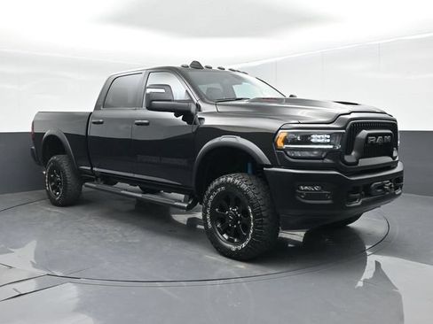 Used 2024 RAM 2500 Power Wagon w/ Level 2 Equipment Group AWD/4WD image 2