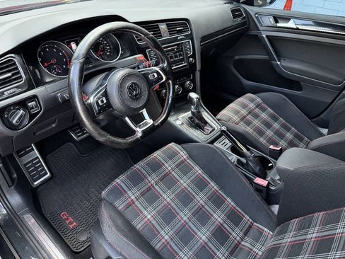 Used 2017 Volkswagen GTI Sport FWD image 11