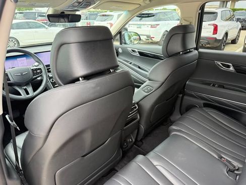 Used 2026 Genesis GV80 2.5T AWD/4WD image 32