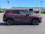 Used 2023 Chevrolet TrailBlazer LT image 3