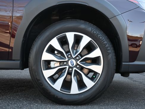 Certified 2025 Subaru Outback Touring image 13