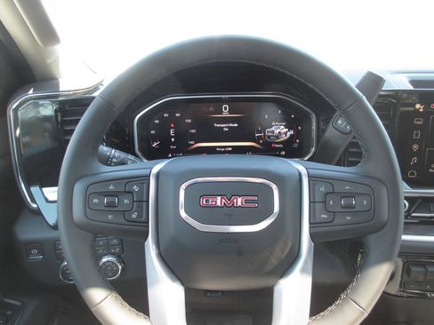 New 2026 GMC Sierra 2500 SLT w/ SLT Premium Package AWD/4WD image 20