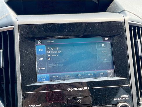 Used 2024 Subaru Forester Premium image 13