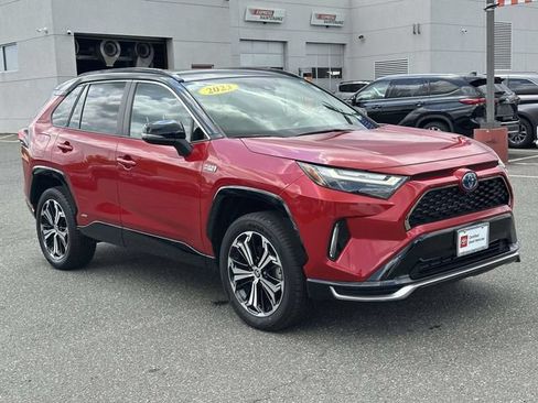 Used 2023 Toyota RAV4 XSE w/ Weather Package AWD/4WD image 1