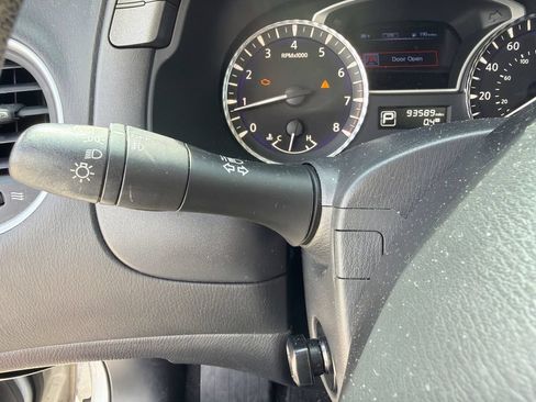 Used 2018 INFINITI QX60 FWD image 28