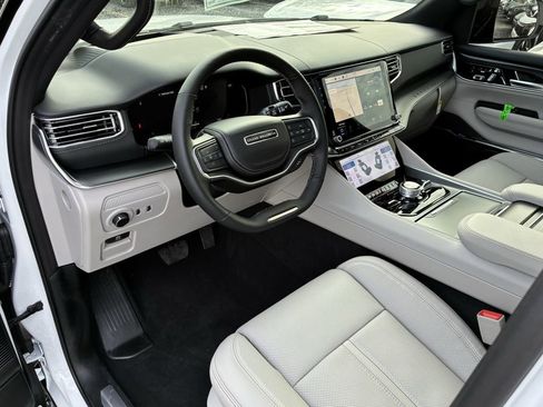 New 2026 Jeep Grand Wagoneer Summit AWD/4WD image 11