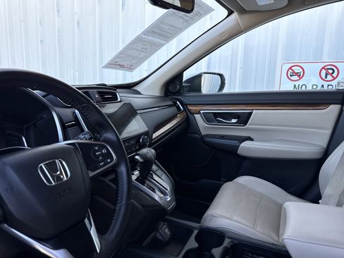 Used 2018 Honda CR-V Touring image 13