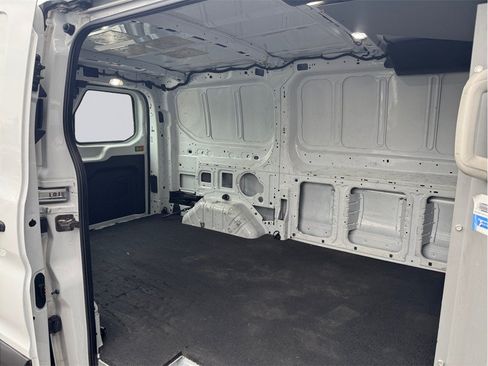 Used 2019 Ford Transit 150 130 Low Roof RWD image 20