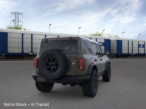 New 2026 Ford Bronco Badlands AWD/4WD image 8
