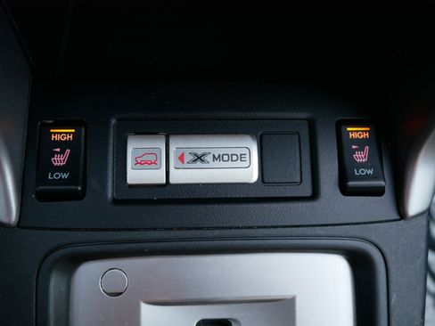 Used 2018 Subaru Forester 2.5i Premium w/ All-Weather Package image 29