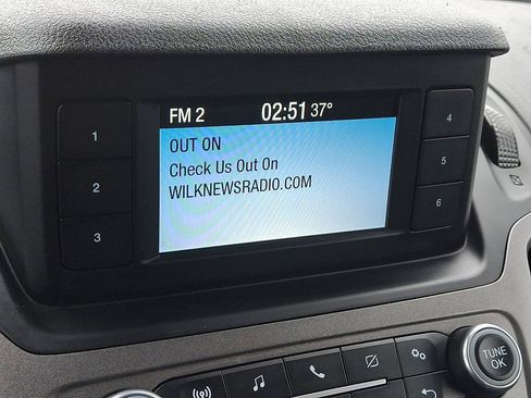 Used 2019 Ford Transit Connect XL image 16