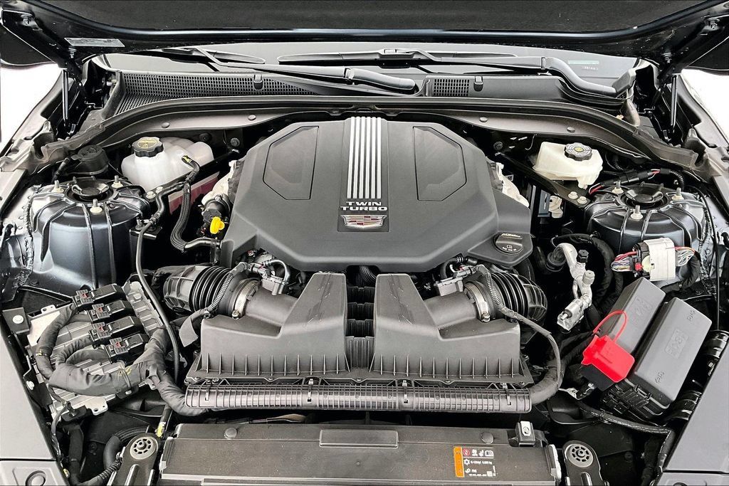 Used 2026 Cadillac CT5 V w/ Technology Package RWD image 11