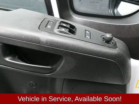 Used 2024 RAM ProMaster 2500 w/ Convenience Group image 15