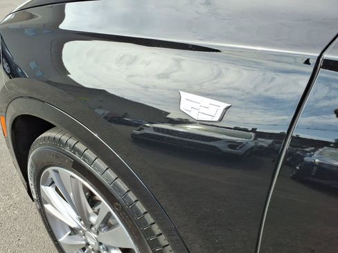 Certified 2024 Cadillac XT6 Premium Luxury w/ LPO, Floor Liner Package AWD/4WD image 10