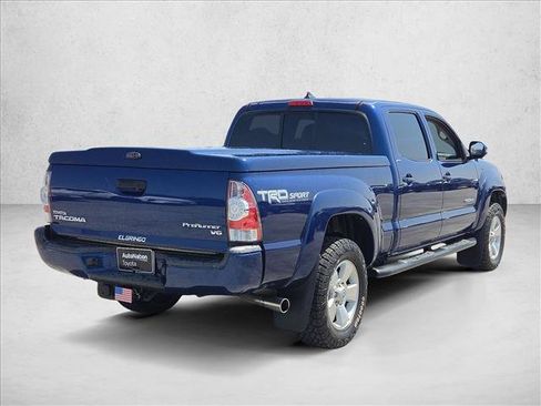 Used 2015 Toyota Tacoma PreRunner w/ TRD Sport Package RWD image 5