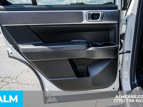 Used 2025 Hyundai Santa Fe SE FWD image 53