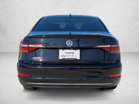 Used 2019 Volkswagen Jetta SE image 7