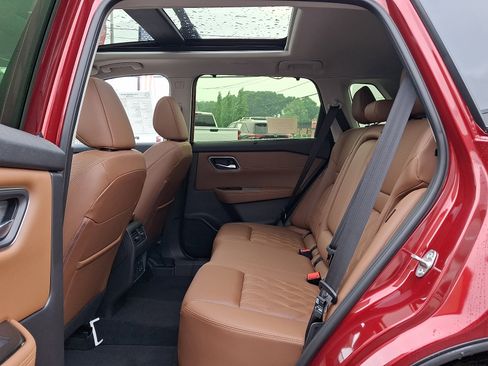 New 2026 Nissan Rogue Platinum w/ Platinum Premium Package AWD/4WD image 7