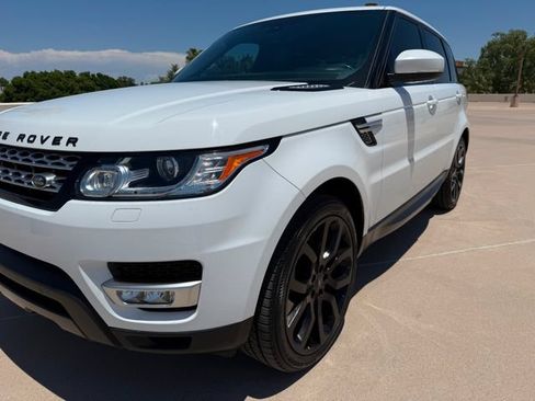 Used 2015 Land Rover Range Rover Sport HSE AWD/4WD image 3