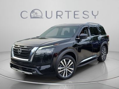 Used 2022 Nissan Pathfinder Platinum w/ Cargo Package