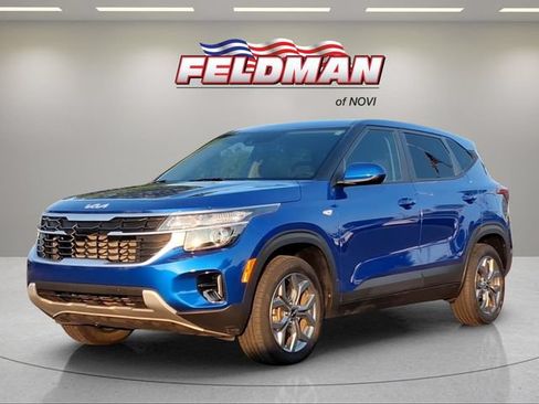 Used 2024 Kia Seltos LX AWD/4WD image 1
