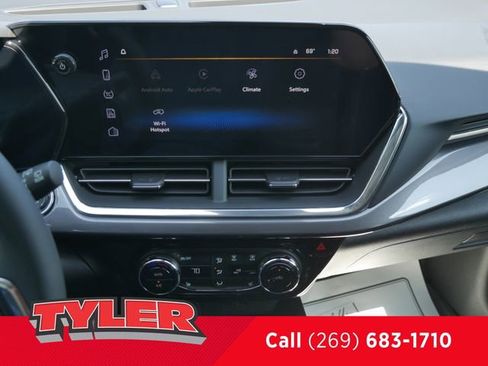 New 2025 Chevrolet Trax ACTIV w/ Sunroof Package image 49