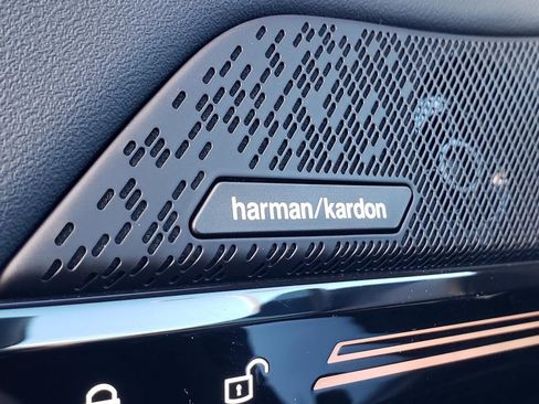 New 2026 BMW 530i xDrive w/ M Sport Package image 10