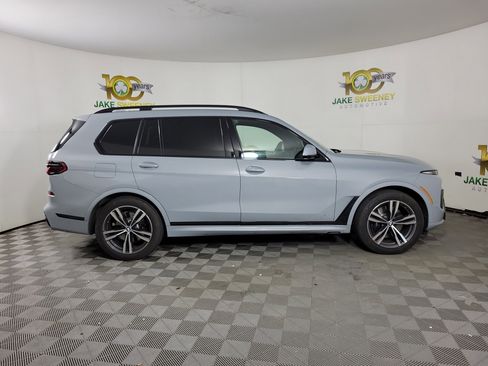 Used 2024 BMW X7 xDrive40i w/ M Sport Package image 4