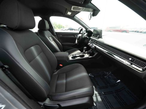 Used 2024 Honda Civic Sport image 26