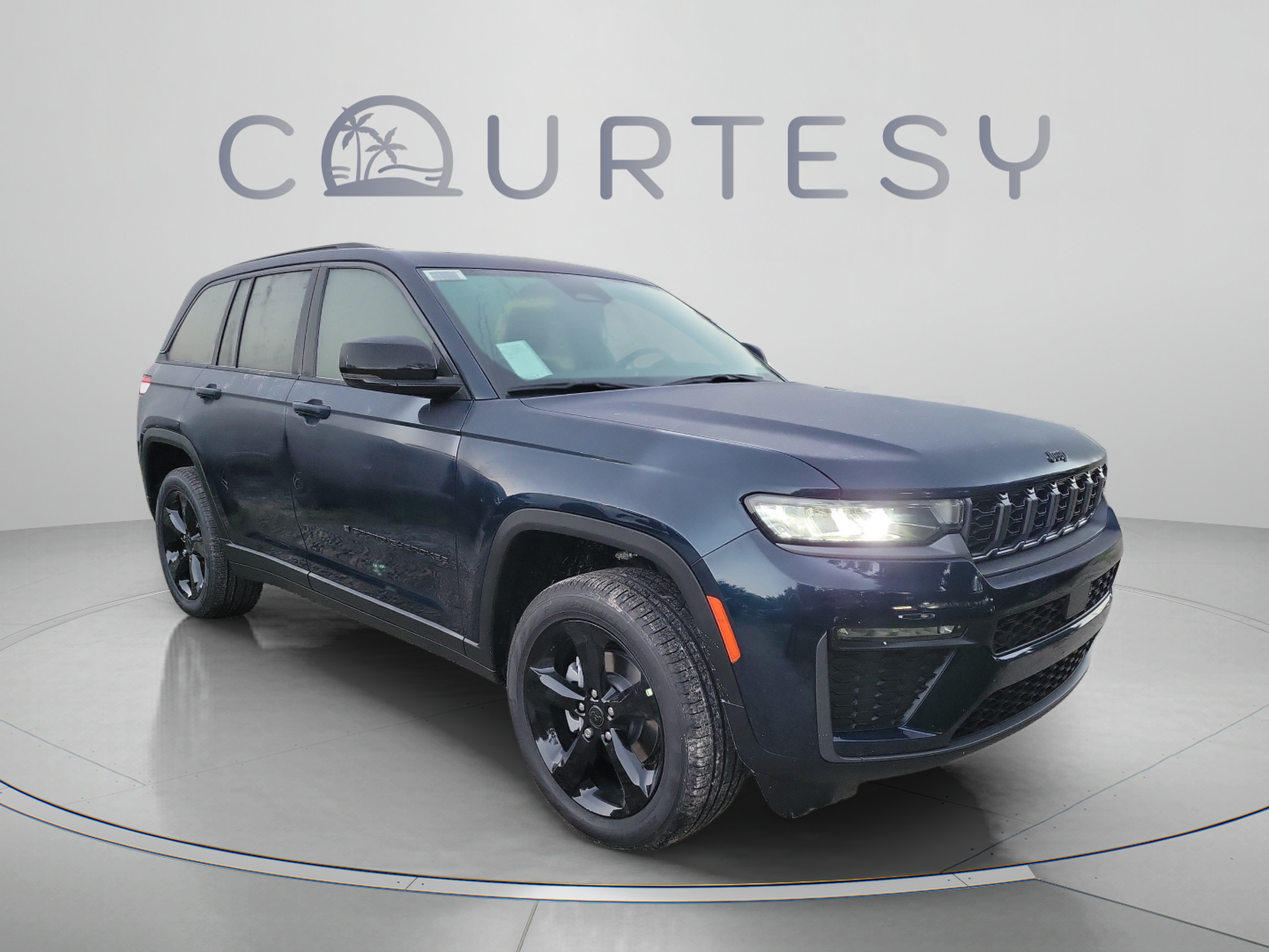 New 2027 Jeep Grand Cherokee Limited RWD image 4